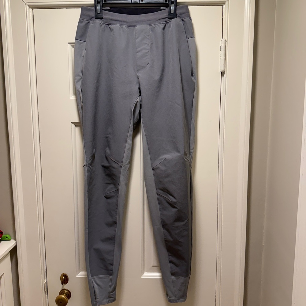 Men's Gray Lululemon Jogger Pants